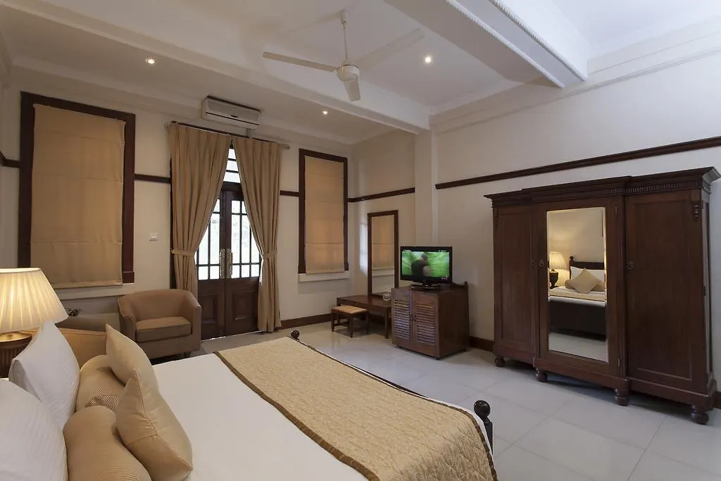 Hotel Suisse Kandy
