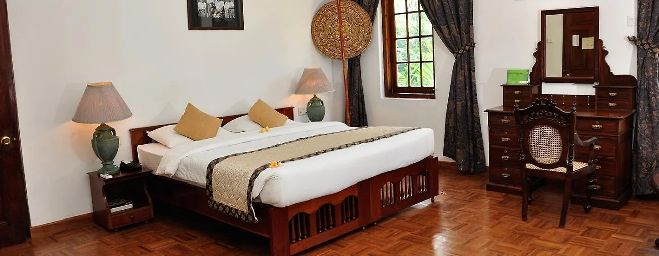 Hotel Suisse Kandy