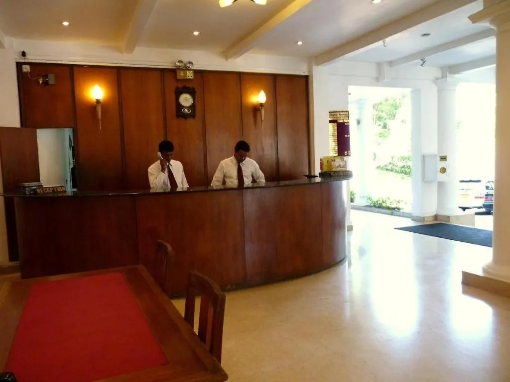 Hotel Suisse Kandy