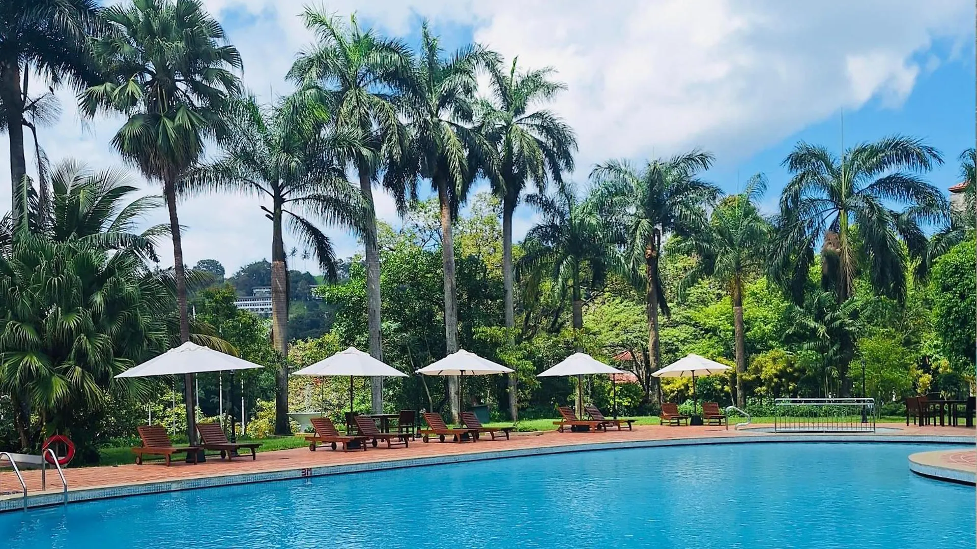 Hotel Suisse Kandy