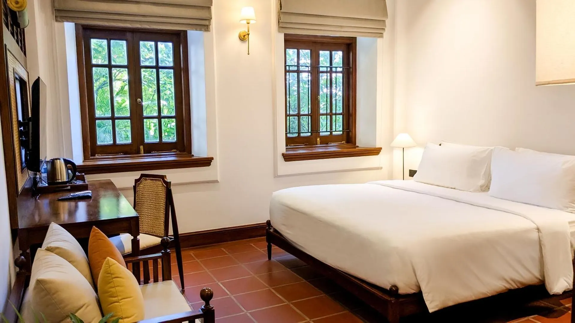Hotel Suisse Kandy 5*,
