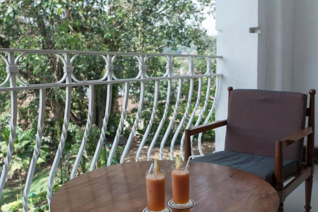 Hotel Suisse Kandy