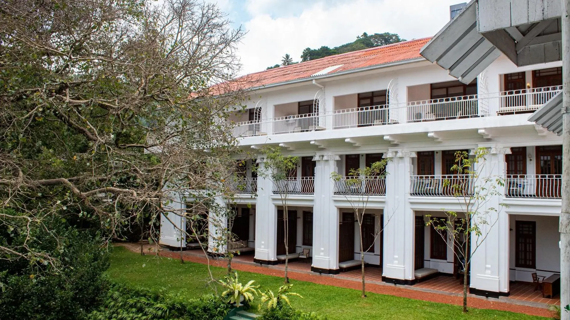 Hotel Suisse Kandy