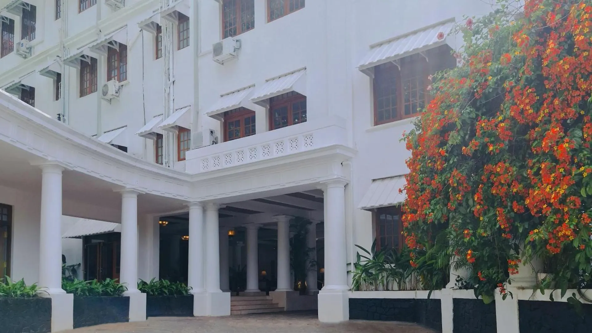 Hotel Suisse Kandy