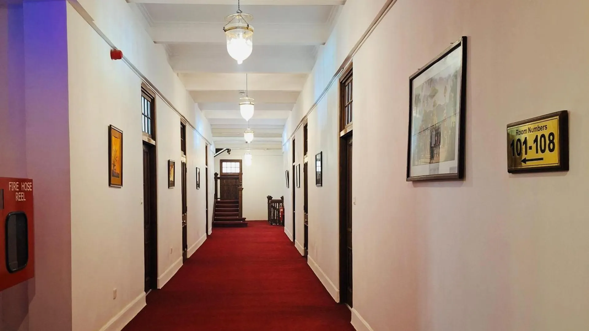 Hotel Suisse Kandy